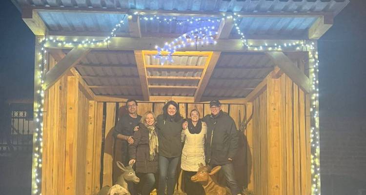 Postavljene nove božićne jaslice u Kalinovcu