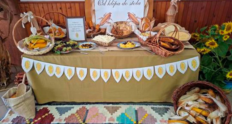 Od klipa do stola